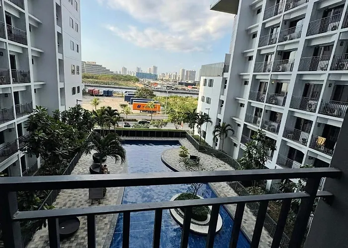 Elegant Pool View Shore 2 Residences Tower 1